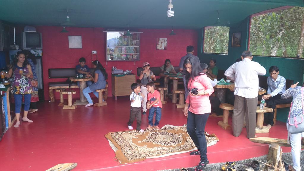 Green Ark Resorts Thekkady Bagian luar foto