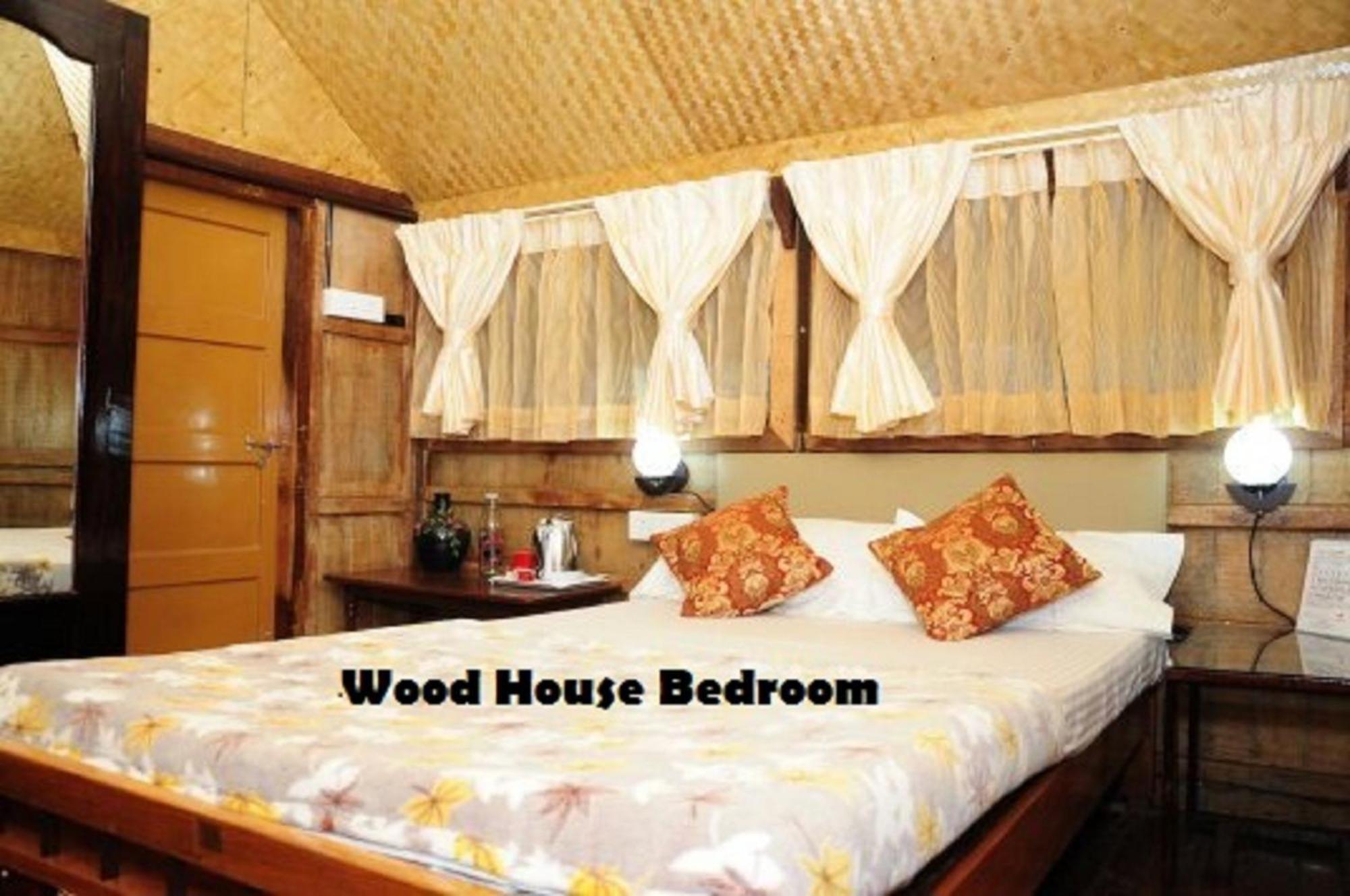 Green Ark Resorts Thekkady Ruang foto