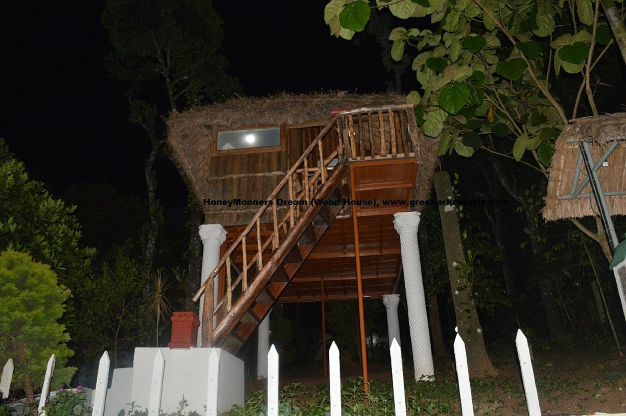 Green Ark Resorts Thekkady Ruang foto